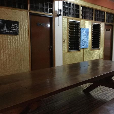Rose Guest House 清邁 外观 照片
