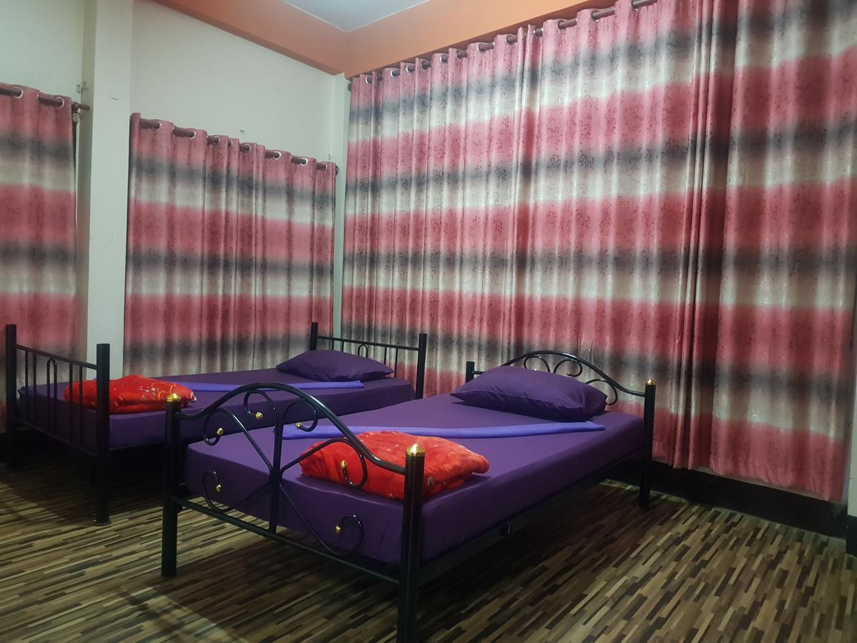 Rose Guest House 清邁 外观 照片